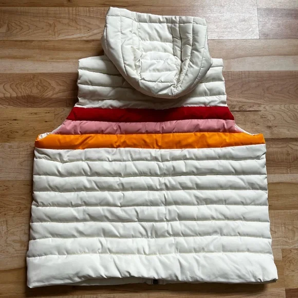 ✂️Sundance Dandelion Three Stripe Hooded Insulated Puffer Vest - Picture 9 of 11